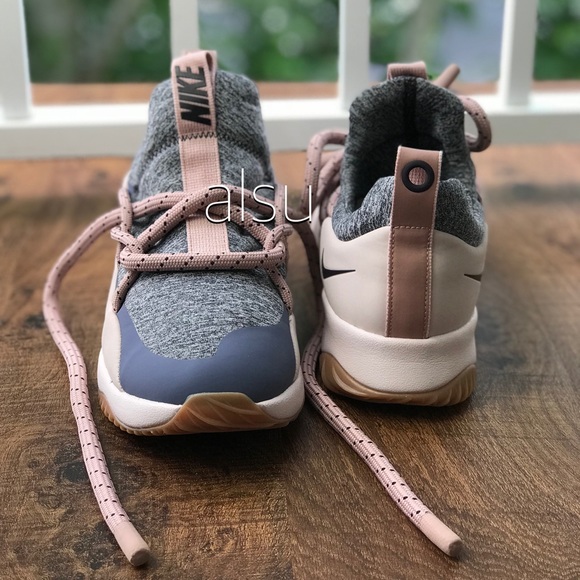 NWT Nike City Loop Silt Red WMNS - Picture 6 of 8